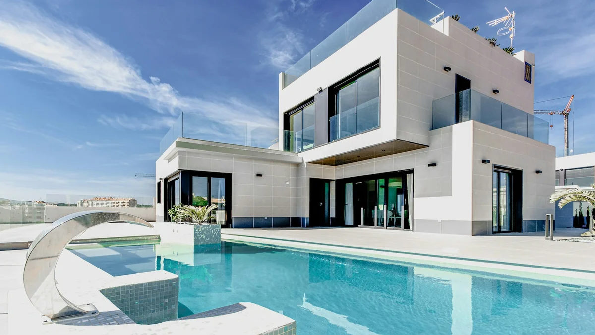 Golden Sand Apartments